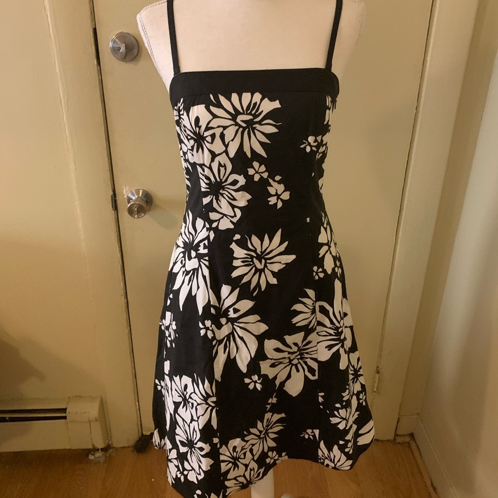 White House Black Market Floral Dress